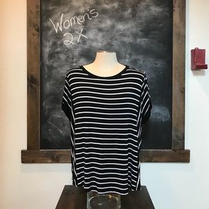 Women’s 2X striped t shirt